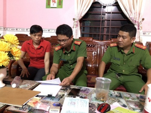 Catch up an illegal possession is suspected body parts of Vich (Scientific name: Chelonia mydas)