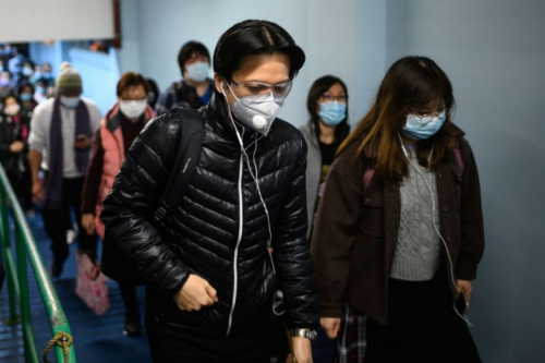 Đeo khẩu trang phòng, chống bệnh viêm đường hô hấp cấp do chủng mới của virus Corona (nCoV)