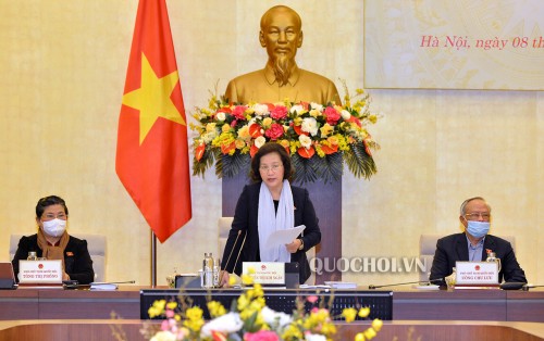 UBTVQH họp bất thường, xem xét hỗ trợ người dân do đại dịch COVID-19