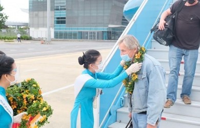 Vietnam reopens in Dec 2021: where to go and how to get there