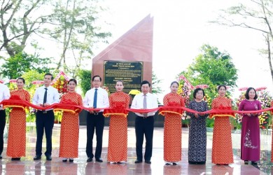 Khánh thành công trình chỉnh trang Di tích Nghĩa trang Hàng Keo tại Côn Đảo