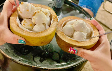CON DAO COCONUT ICE CREAM - A DISH THAT CANNOT BE MISSED WHEN COMING TO CON DAO