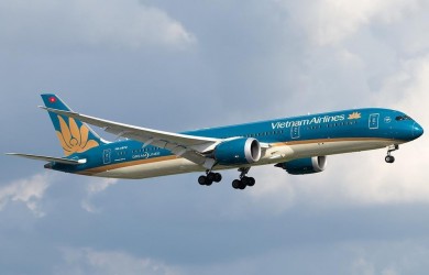 Do thời tiết xấu, Vietnam Airlines hủy nhiều chuyến bay đi, đến Côn Đảo