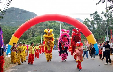 Naming some great festivals and attractions in Con Dao island