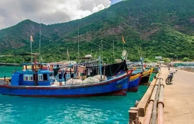 Thông báo bảng giá dịch vụ Bến thủy nội địa Khu neo đậu tránh trú bão Côn Đảo