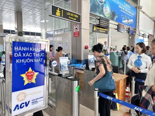 Cảng hàng không Côn Đảo áp dụng công nghệ sinh trắc học cho thủ tục lên máy bay