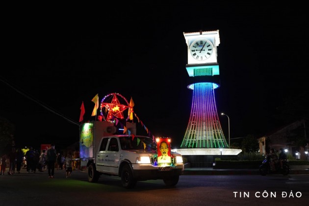 Đêm hội trăng rằm 2025 – Lung linh sắc màu tuổi thơ tại Côn Đảo