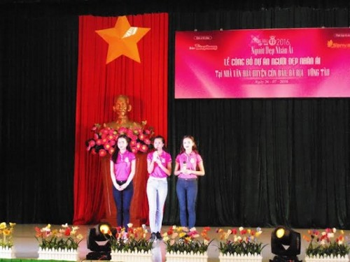 Thí sinh Hoa hậu Việt Nam 2016 đến Côn Đảo