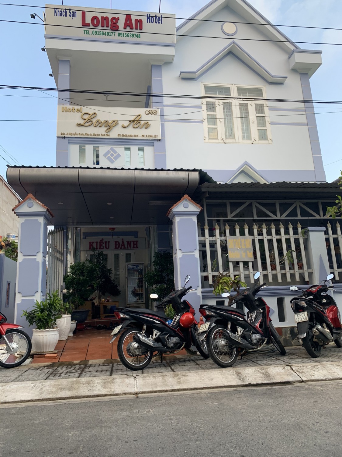 Khách sạn Long An