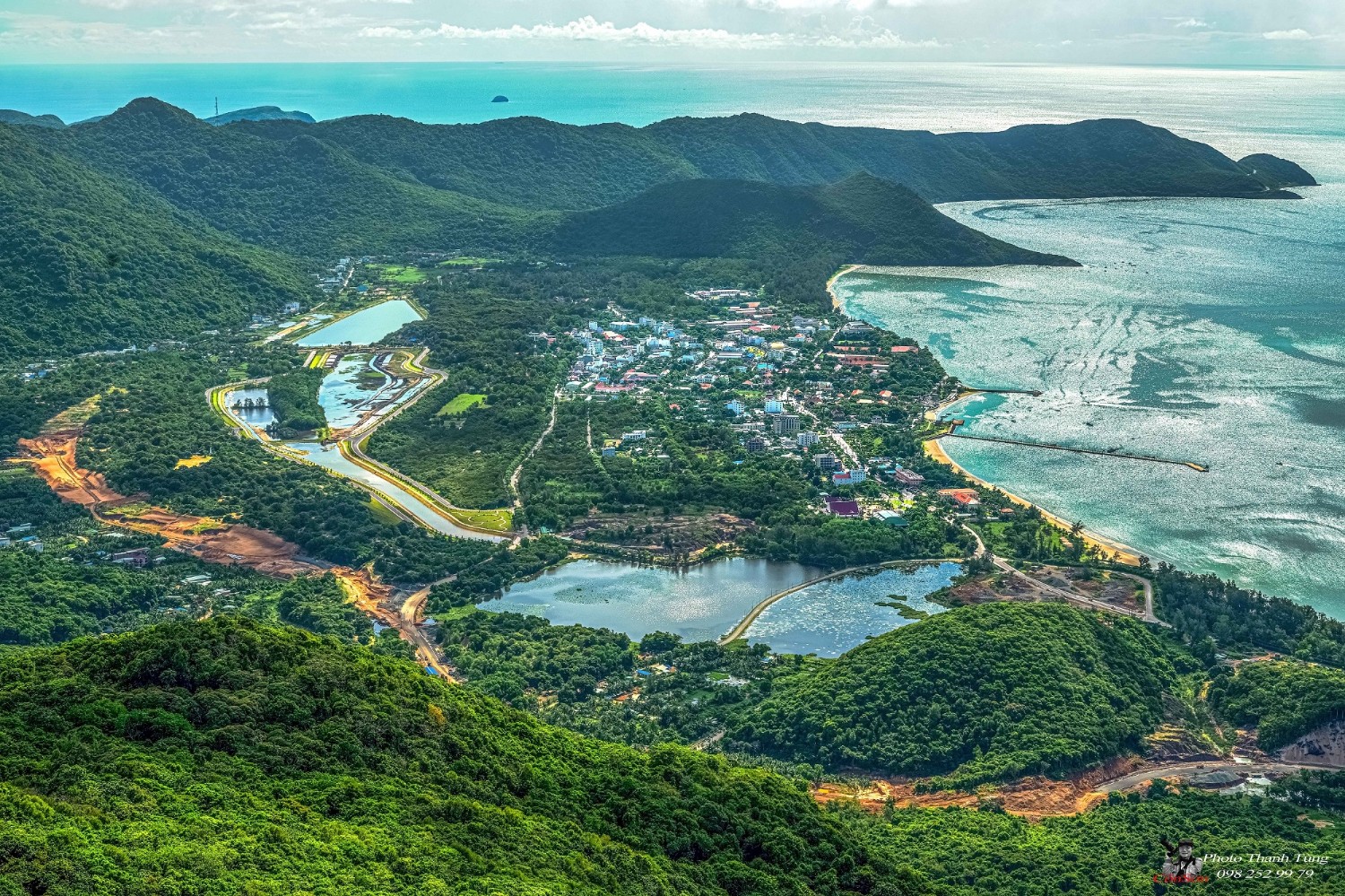 toan canh thi tran con dao