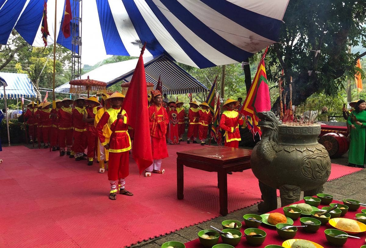 le hoi gio ba phi yen