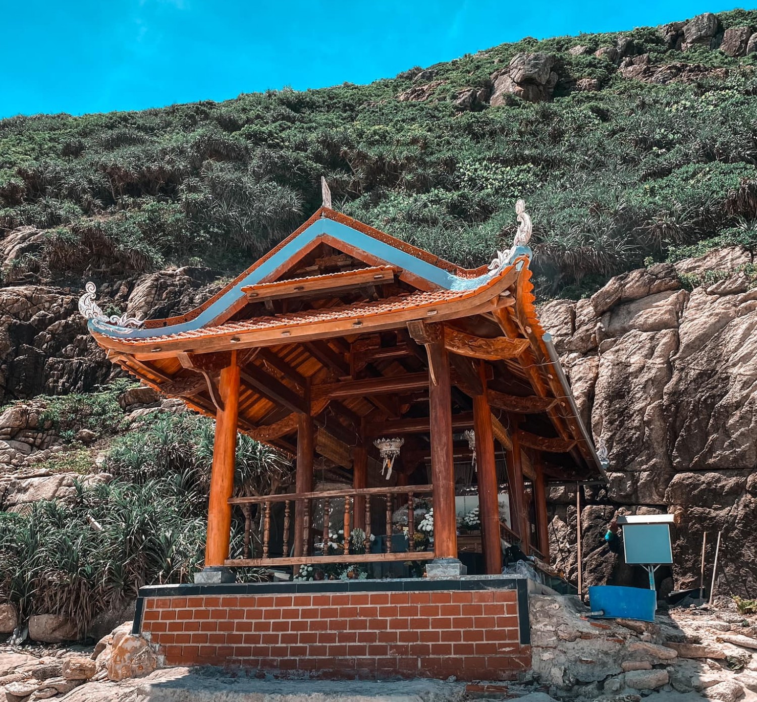 Côn Đảo thông tin chính thức về mộ Cô Vân