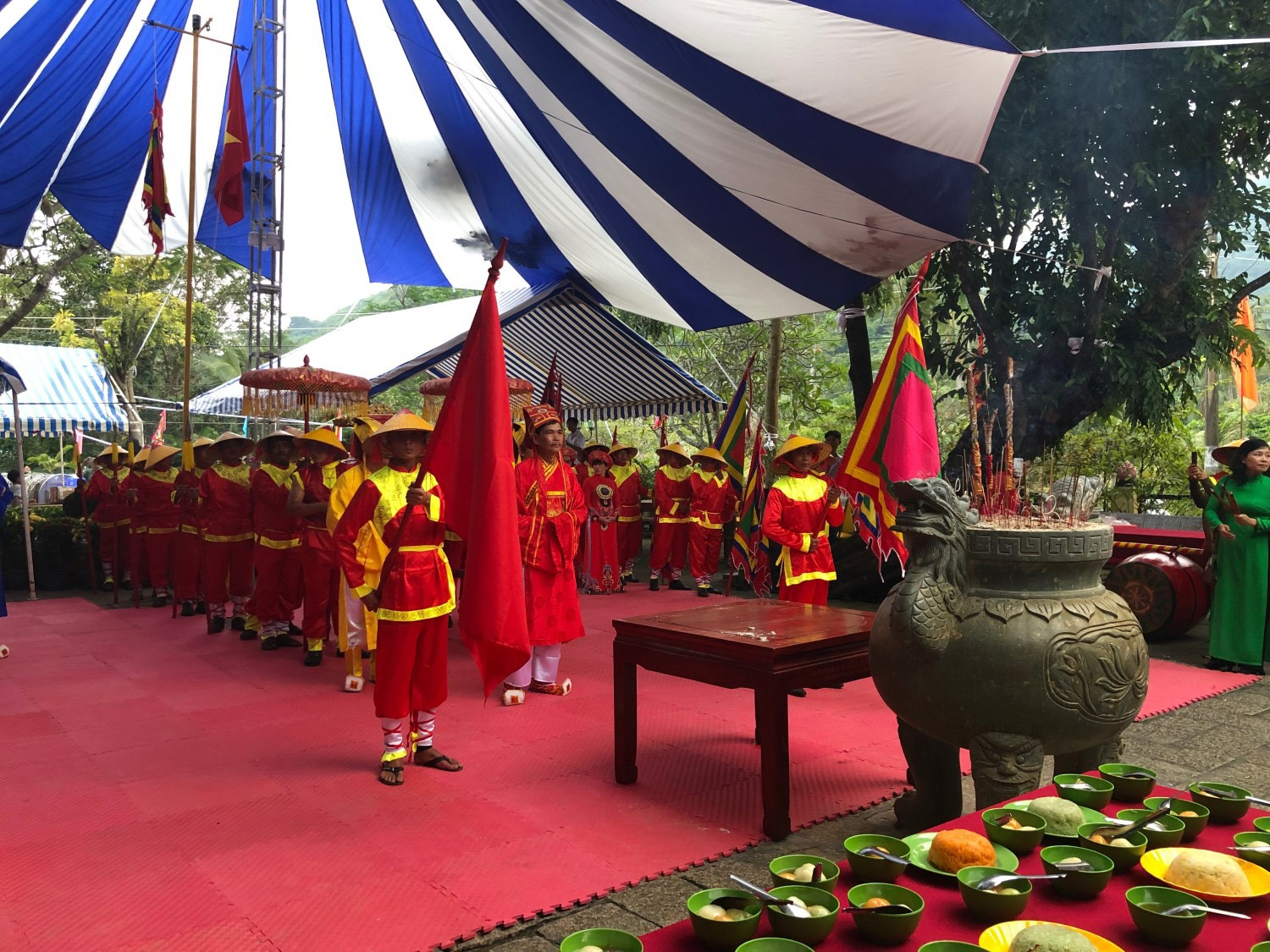 Lễ giỗ bà