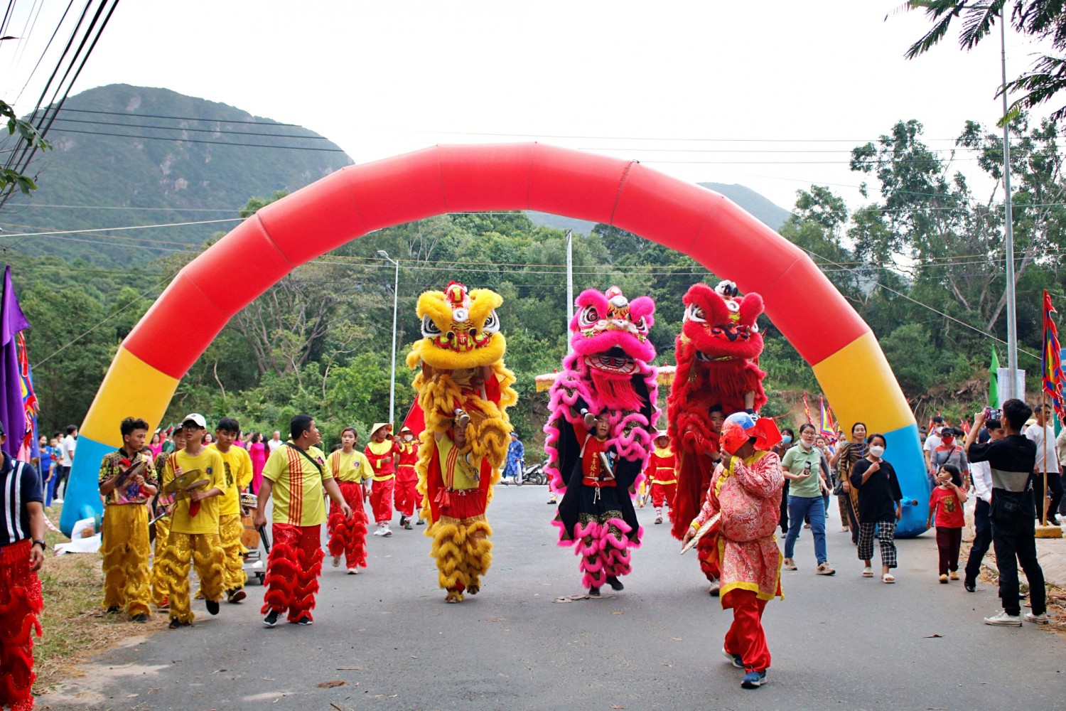 giỗ bà phi yến