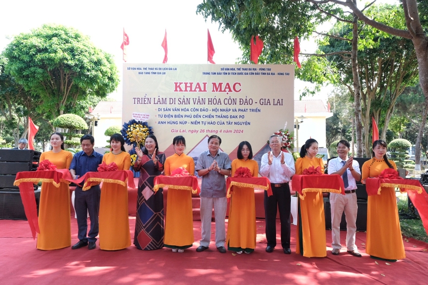 Khai mạc triển lãm “Di sản Văn hóa Côn Đảo - Gia Lai”