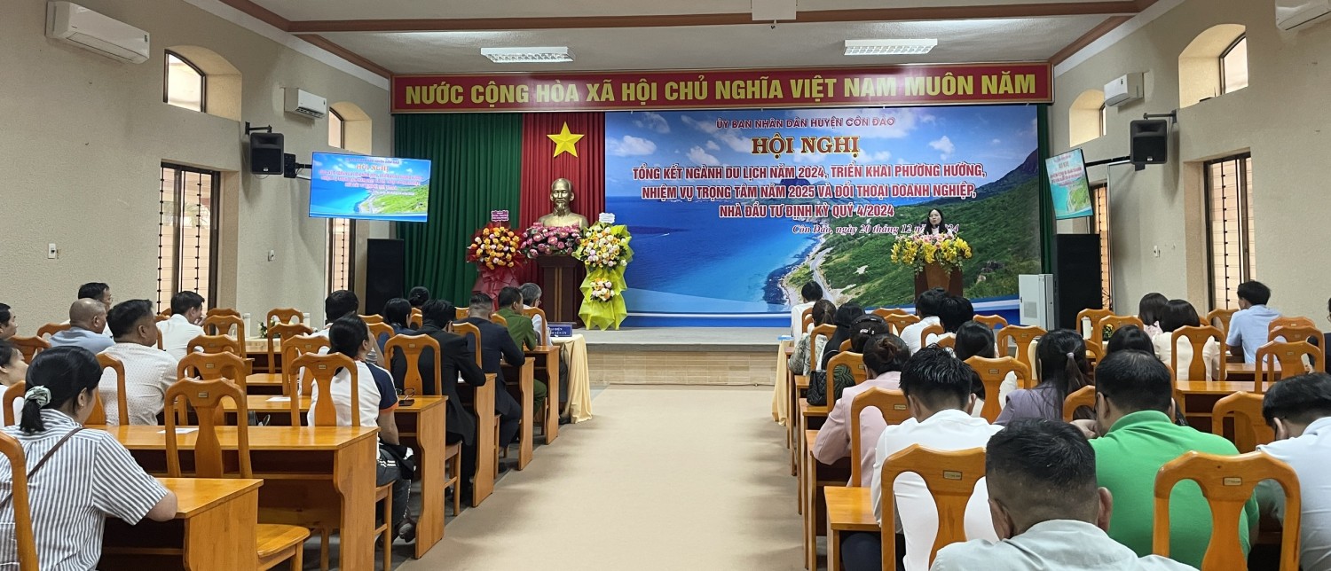 Hoi nghi tong ket nganh