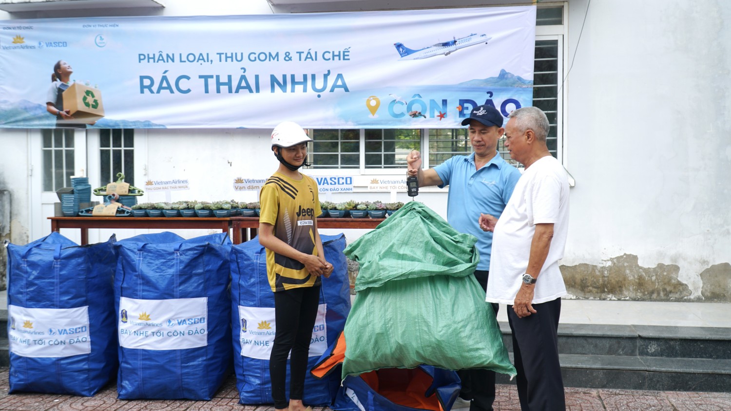 Anh 5 Cac hoat dong da tung buoc tac dong den nhan thuc thoi quen sinh hoat cua nguoi dan
