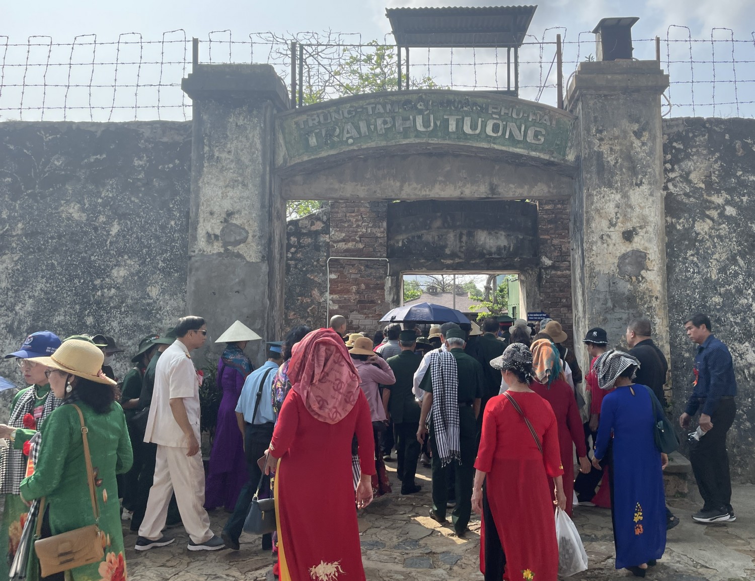 Nearly 11,000 tourists visit Con Dao during Hung Kings' commemoration holiday