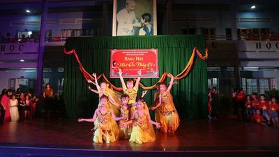 văn nghệ côn đảo