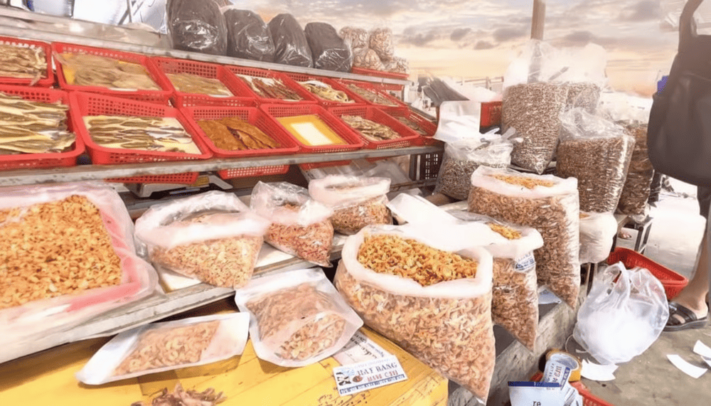 hang dac san kho cho con dao