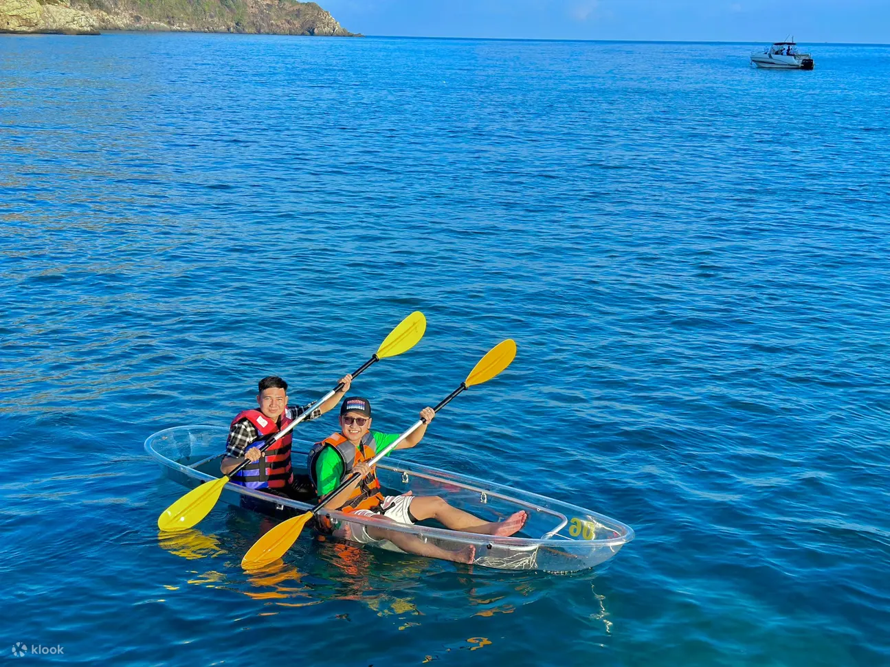 tourngaythamquanhonbaycanhhontaibangtaucaotoc