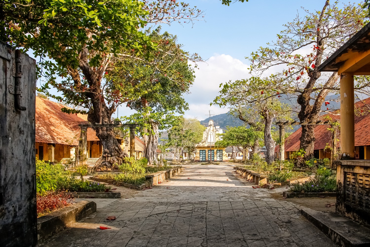 ToanCanhPhuHai