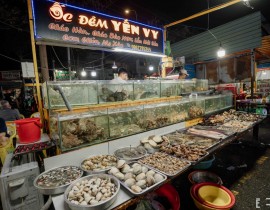 Chợ đêm Côn Đảo.jpg