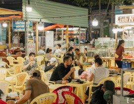 Chợ đêm Côn Đảo.jpg