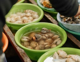 Chợ đêm Côn Đảo.jpg