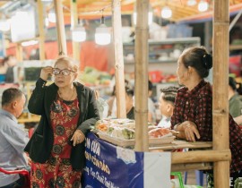 Chợ đêm Côn Đảo.jpg