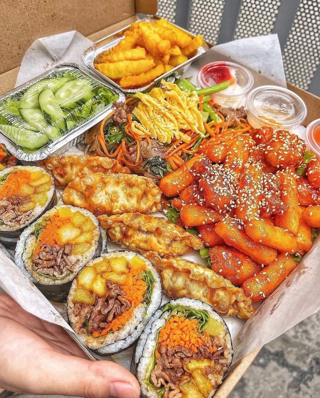Địa điểm ăn uống
