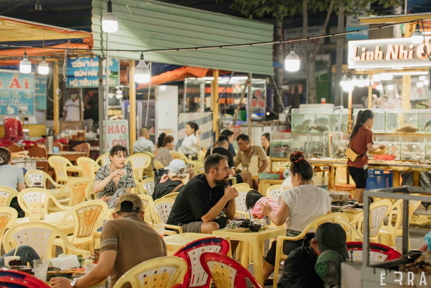 Địa điểm ăn uống