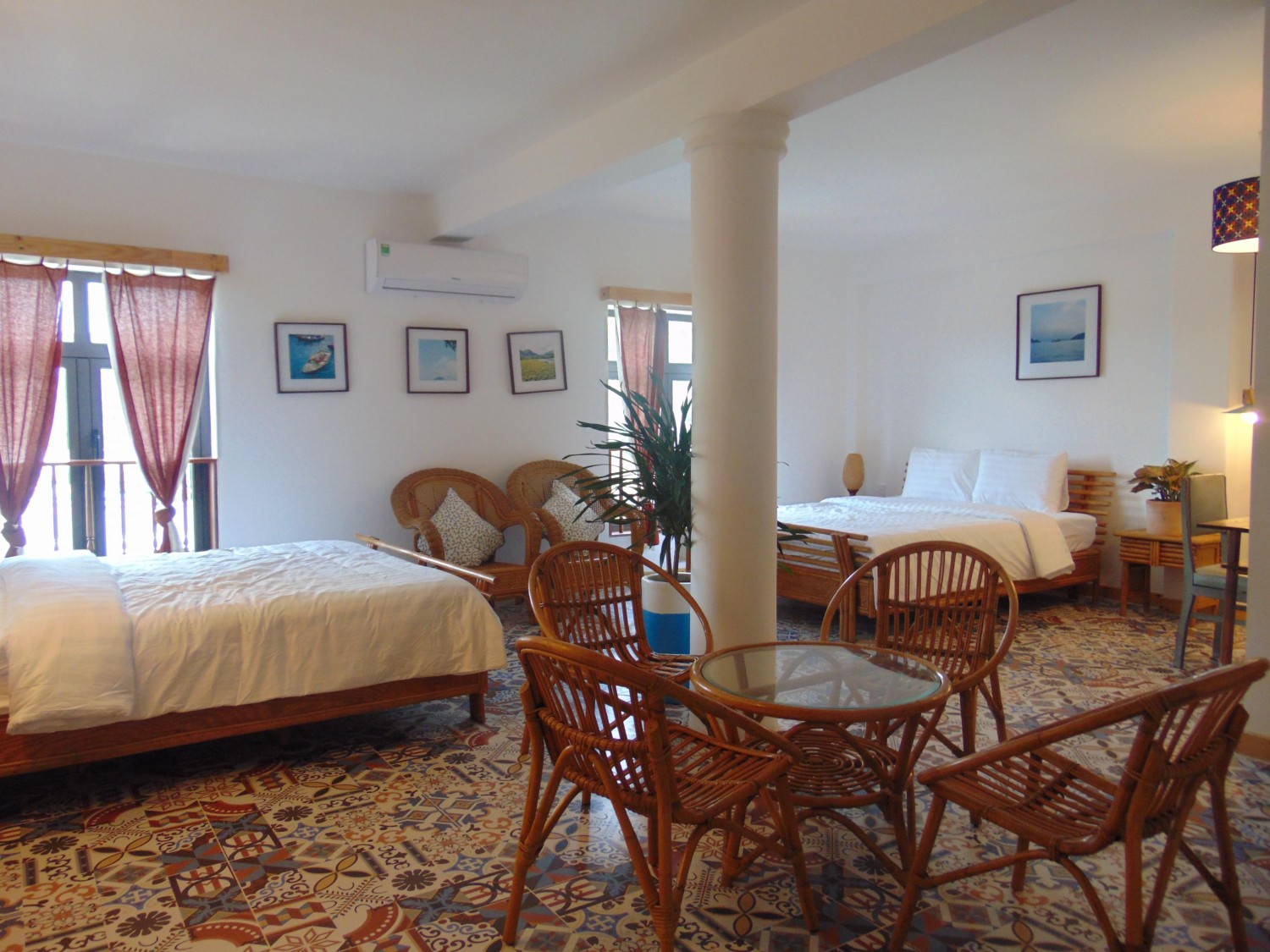HOTEL DE CONDOR