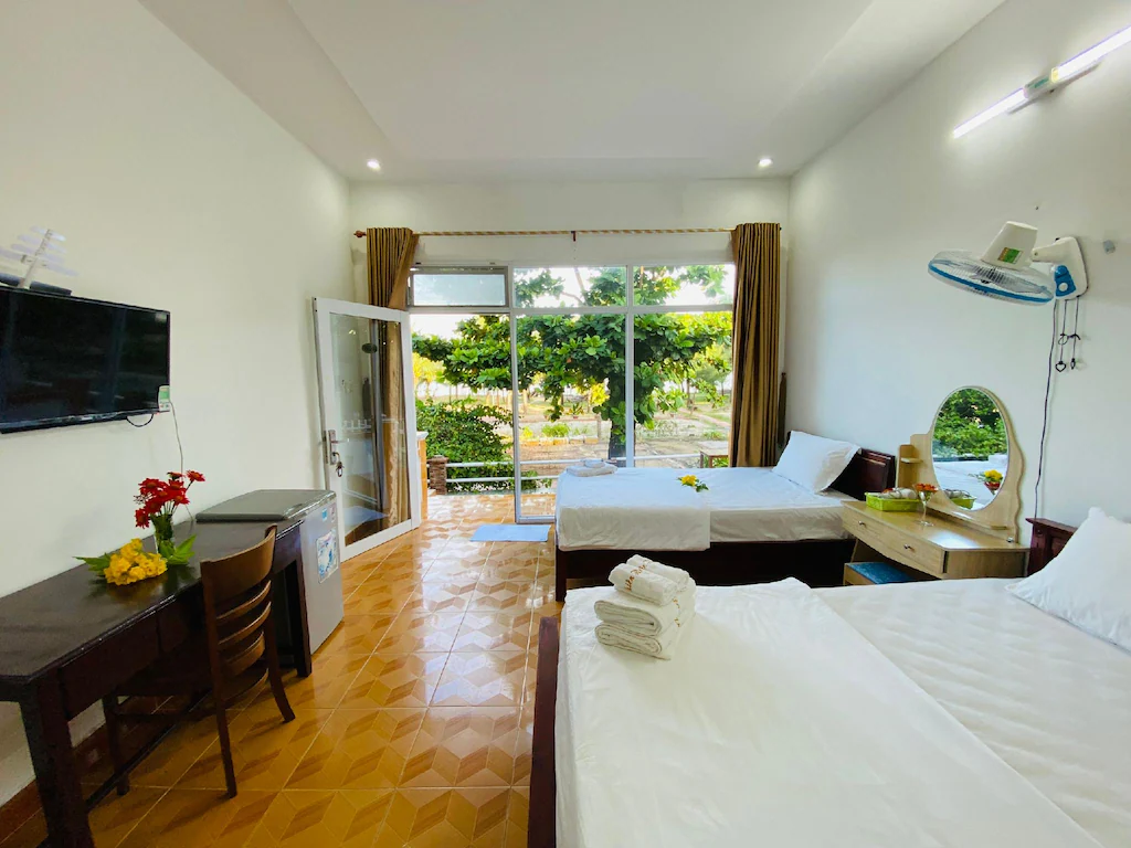THIÊN TÂN HOTEL