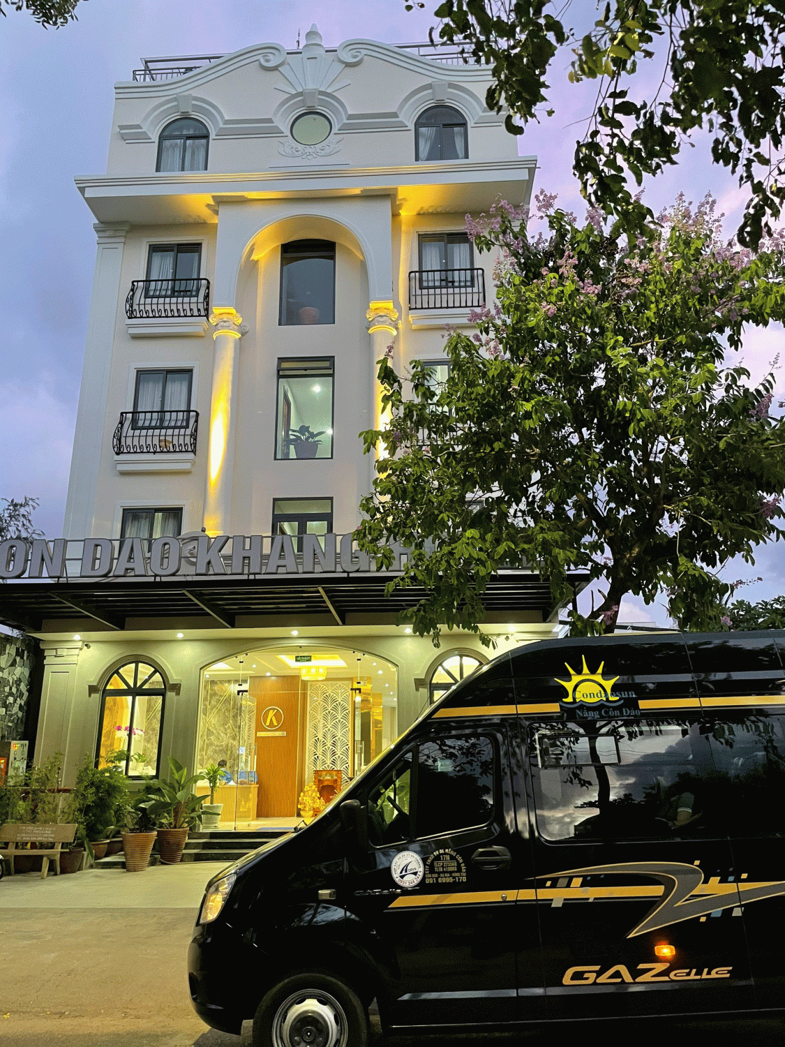 Khang Hotel