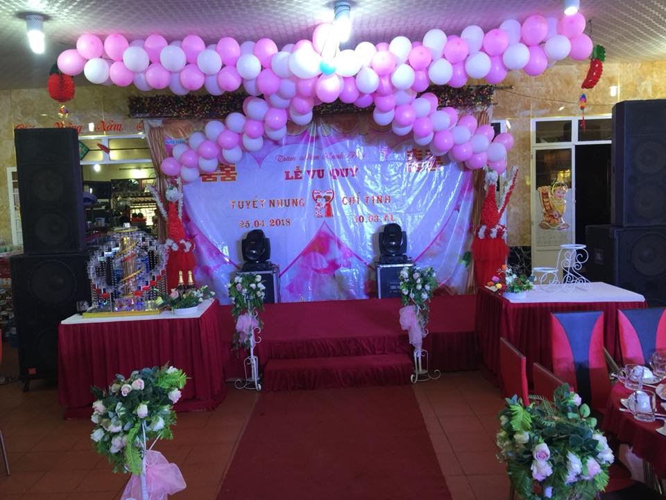 Địa điểm ăn uống